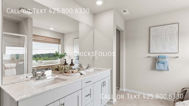 Photo - 4004 Hyde Lp NE