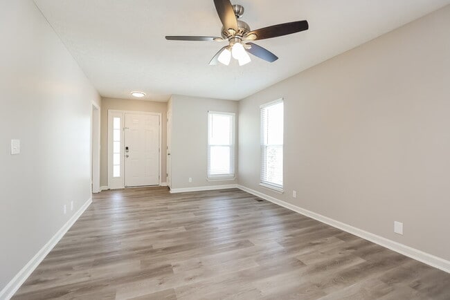 Photo - 3068 Chateau Valley Dr