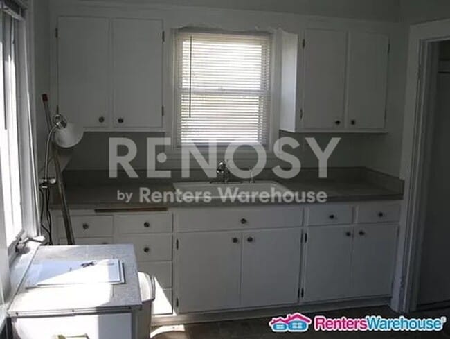 Photo - 4244 45th Ave S