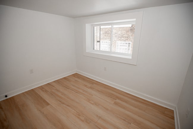 Photo - 1388 W 83rd St Unidad 114