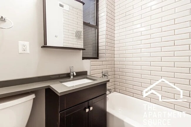 Photo - 3519 N Racine Ave Unit 3519 North Racine Avenue