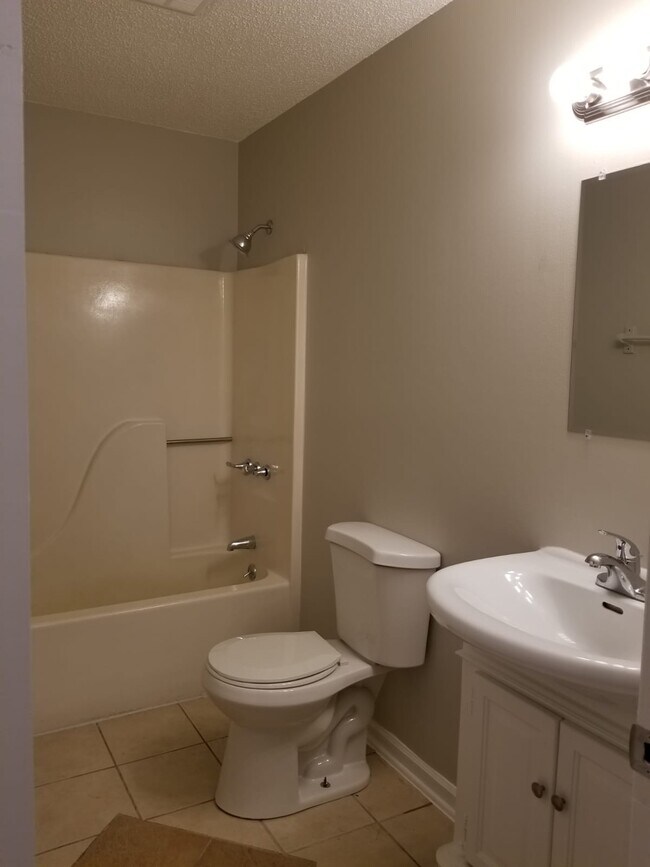 822 Fairview St Rental For Rent in High Point, NC