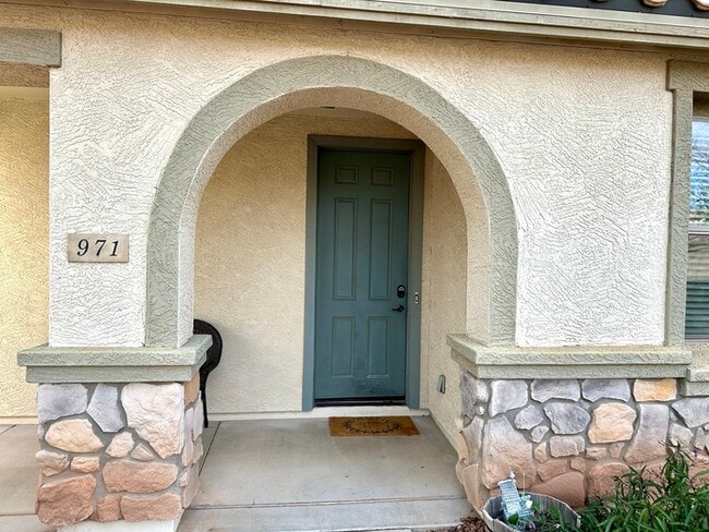 Photo - 971 S Deerfield Ln