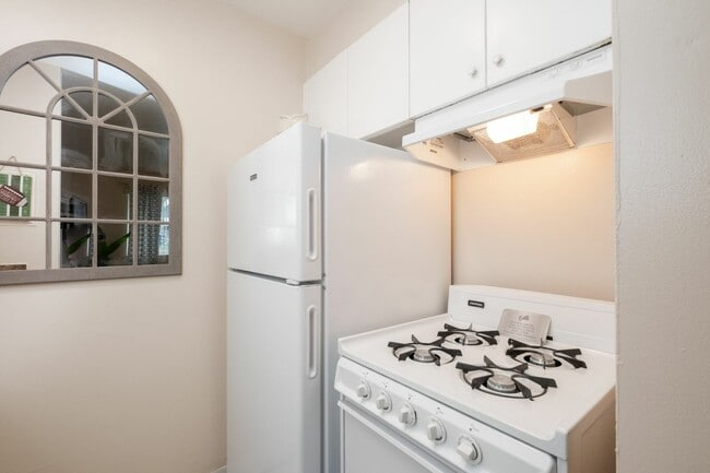 College Manor - 1 Bedroom - College Manor