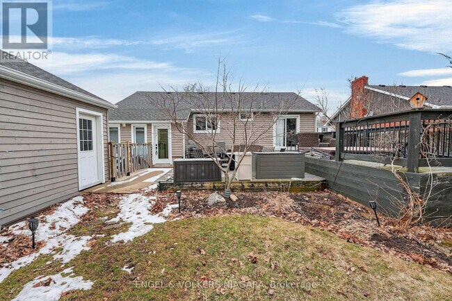 Photo - 70 Stewart St