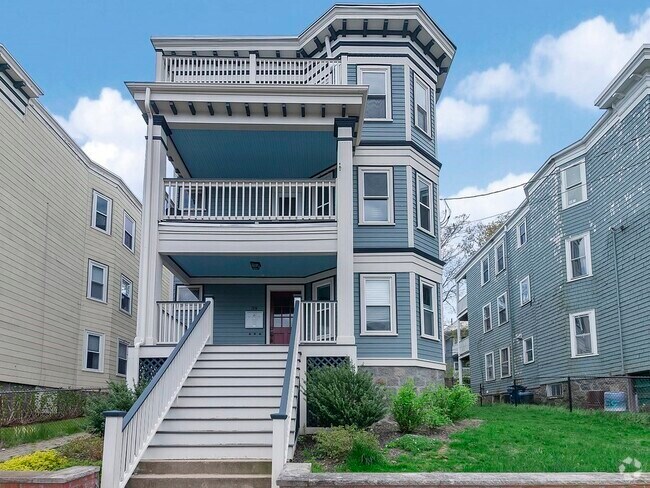Building Photo - 39 Rosemont St Unit 3 Rental