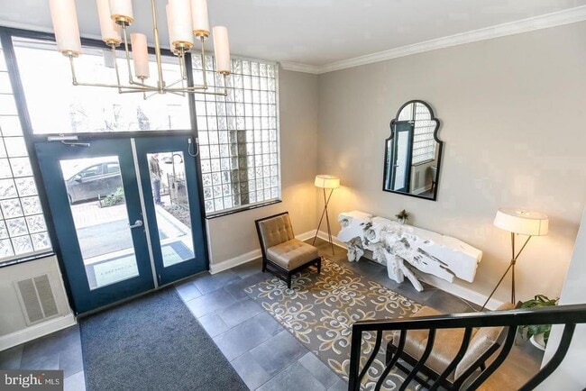 Photo - 2130 N St NW Unit 410