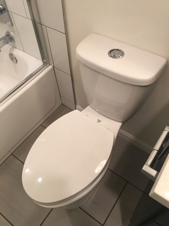 Photo - 127 Franklin St Unit A