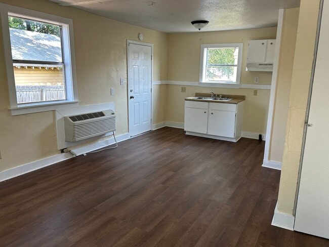 Photo - 225 College Park Cir Unit 225 CPC