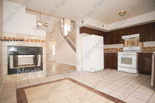 Photo - 5917 Chippendale Ave