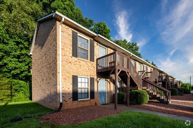 Building Photo - Linville Ridge Apartments