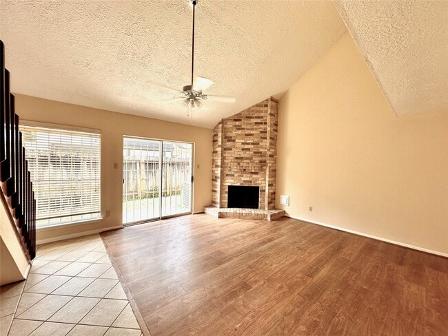 Photo - 6437 Chatham Island Ln
