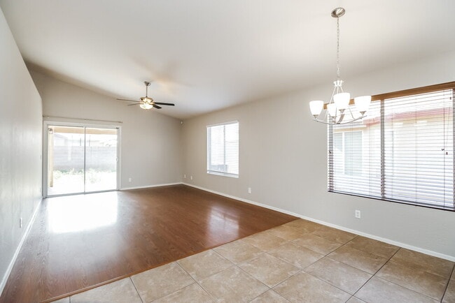 Photo - 2829 W Grenadine Rd