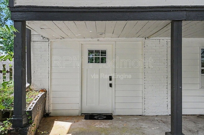 Photo - 3181 Church St