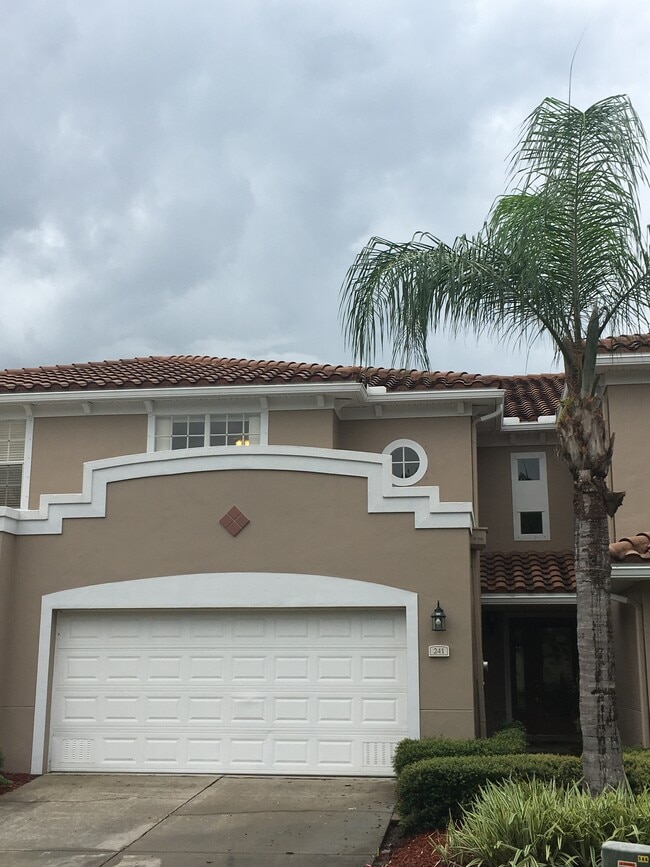 Photo - 241 Valencia Cir Townhome