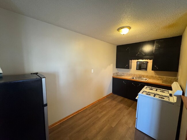 Photo - 315 Jefferson St Unidad B