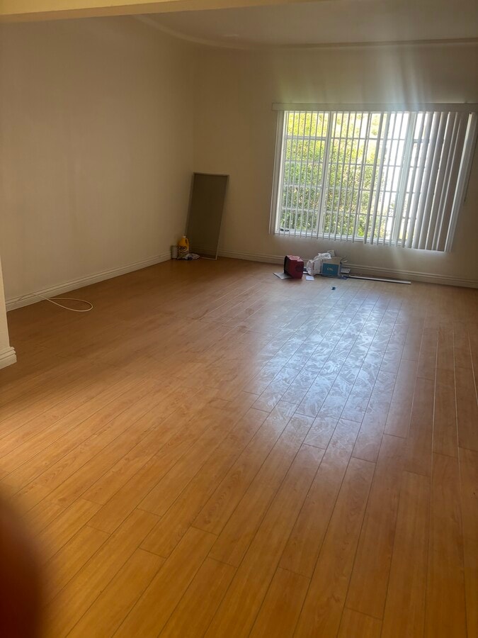 Photo - 1809 W 39th Pl Casa