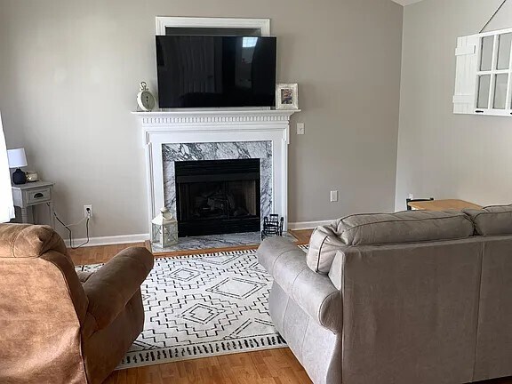 Photo - 508 Rookwood Ct