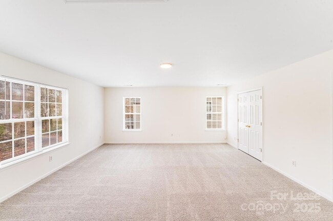 Photo - 814 Mt Holly-Huntersville Rd