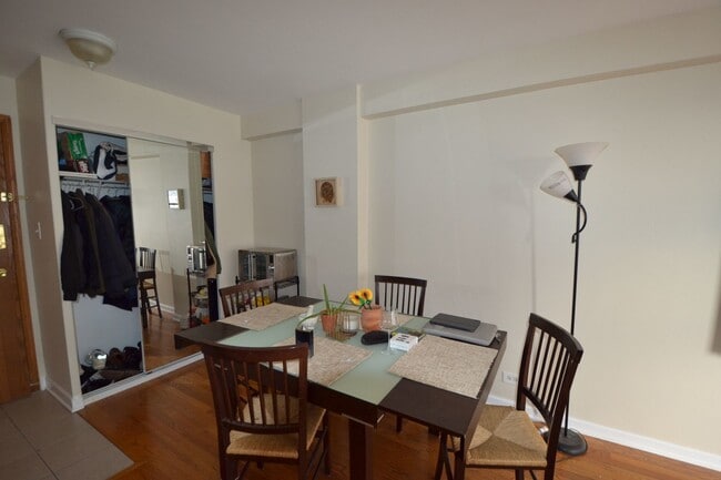 Photo - 4180 N Marine Dr Unidad 1301