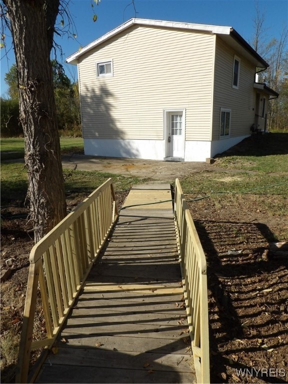 Photo - 10332 Transit Rd