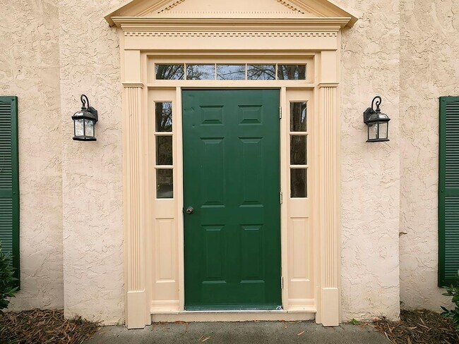 Photo - 8950 Carroll Manor Dr