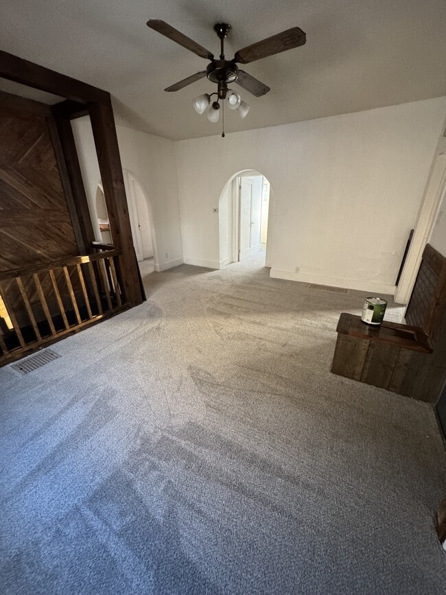 Photo - 1925 Sheridan Rd