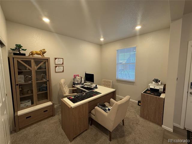 Photo - 9050 Pitkin St