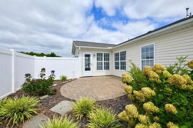 Photo - Nice and clean townhome in Colfax