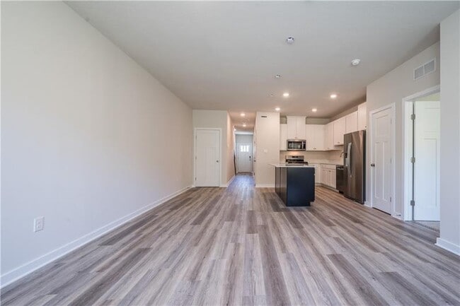 Photo - 104 delmonica Dr