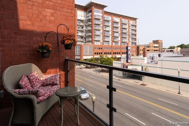 Photo - 111 N Main St Unit 303