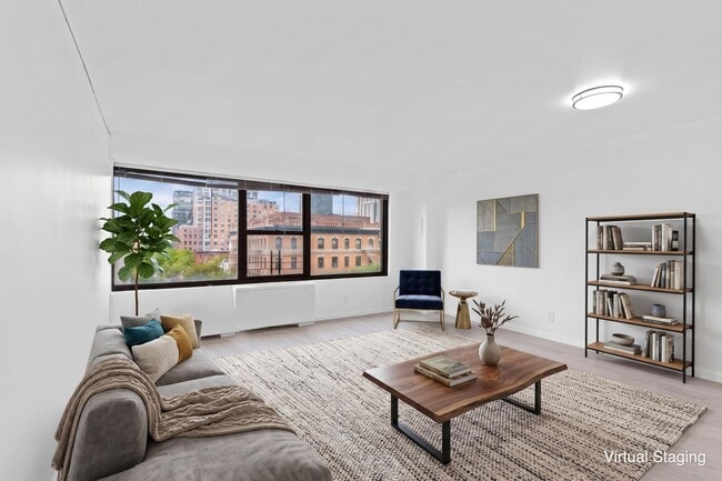Building Photo - 135 Montgomery St Unit 6