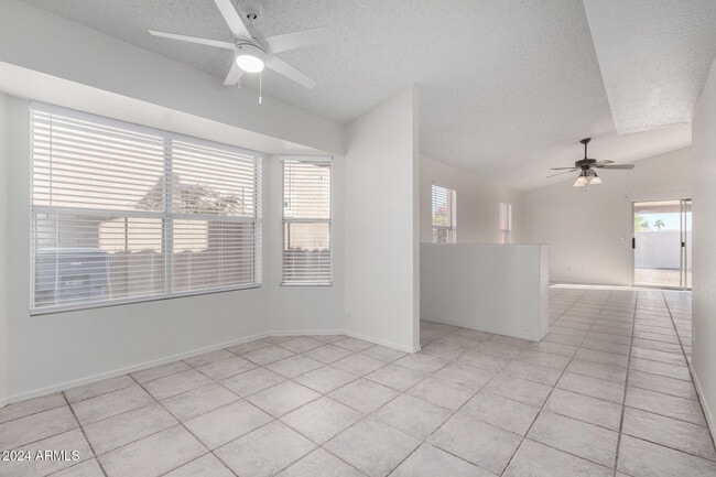 Photo - 3025 E Woodland Dr