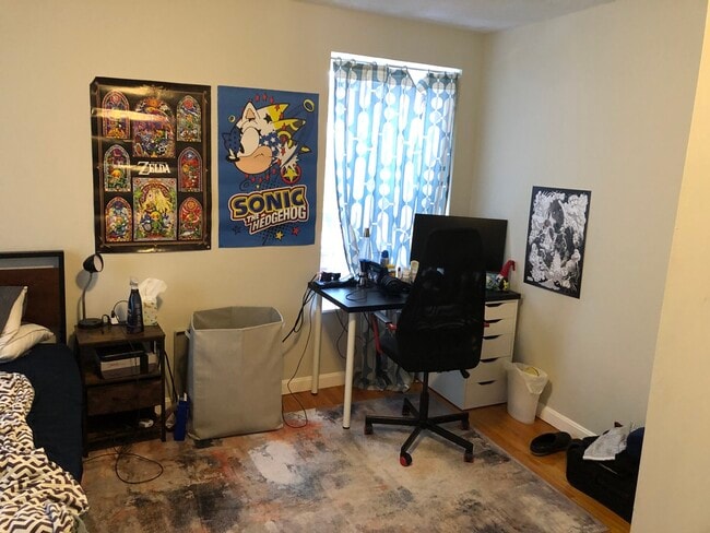 Photo - 44 Fleet St Unit 2