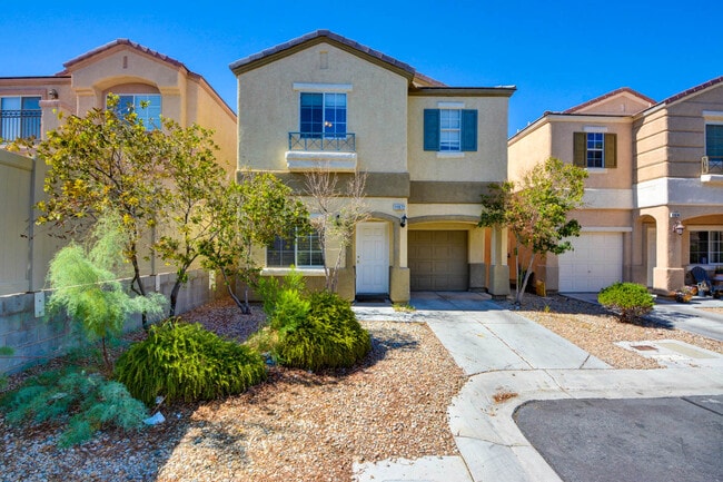 Photo - Great home with 4 bedrooms, 2.5 baths. New Floors Paint and Countertops. Unit 11072 ARCADIA SUNRISE DR