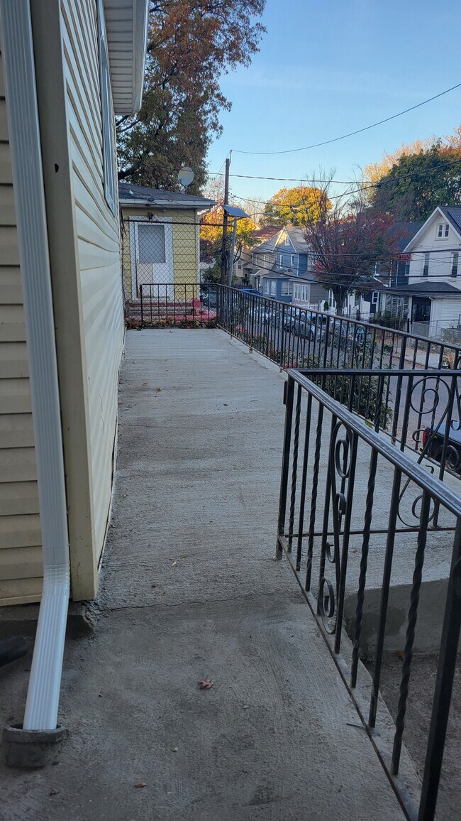 Photo - 51-53 Salem St