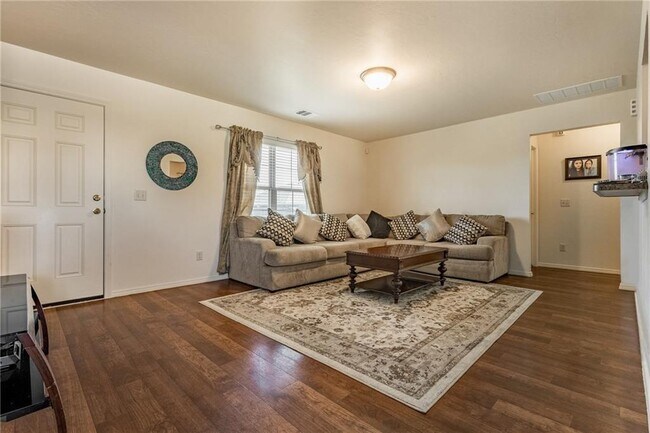 Photo - 8024 NW 74th St