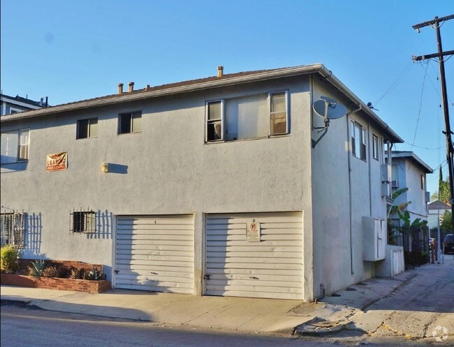 Building Photo - 539 E 11th Street Rental