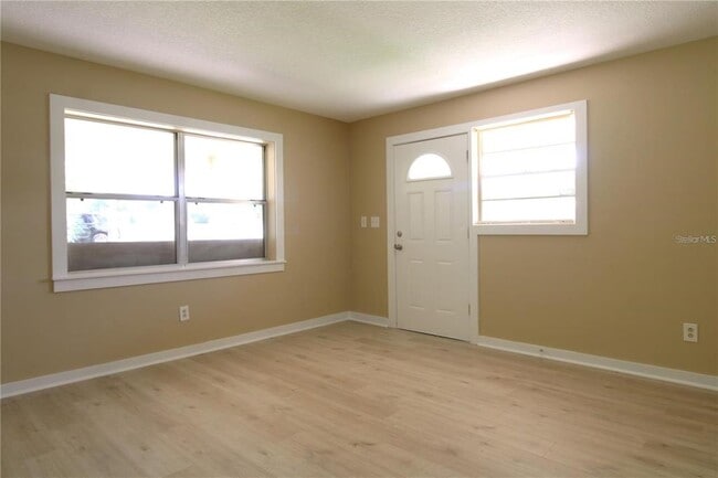 Photo - 1388 Whitewood Dr