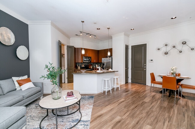 Brookleigh Flats Apartments