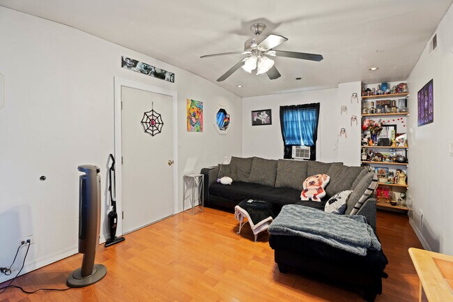 Photo - 4512 S Fairfield Ave Unit 3