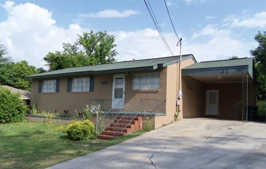 Building Photo - 1523 Canterbury Rd