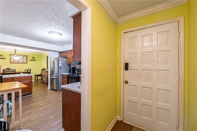Photo - 2618 Stoney Creek Rd SE