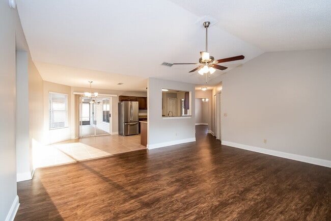 Photo - 8244 International Village Dr