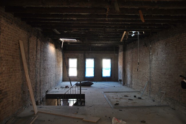 Photo - 824 Saint Johns Pl