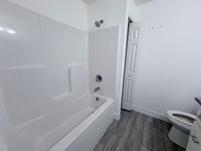 Photo - 1544 Gretchen Ave S