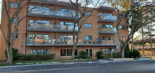 Photo - 473 Linwell Rd