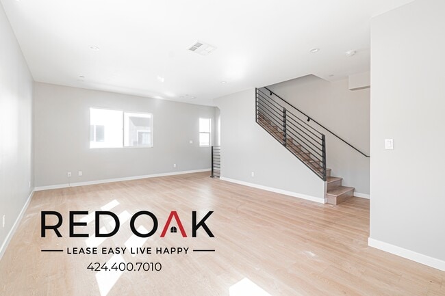 Building Photo - 4506 Esmeralda St Unit 4 Rental