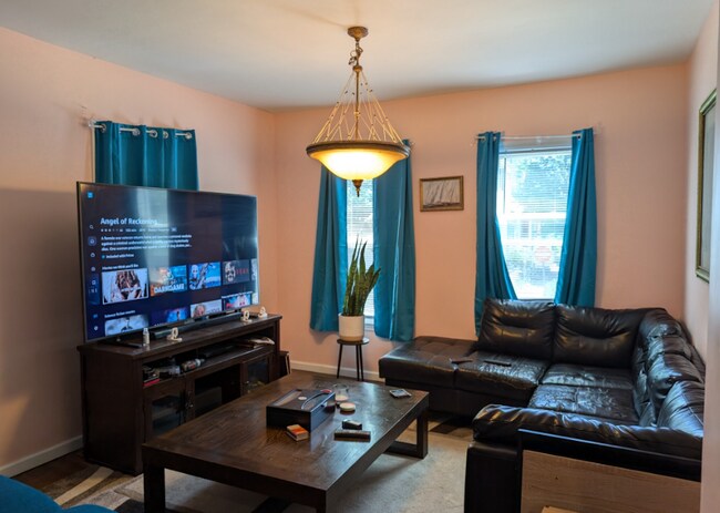 Photo - 92 Walnut St Unit #1