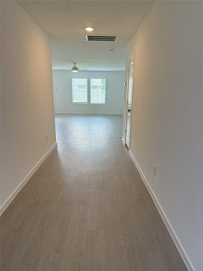 Photo - 25777 John Wayne Dr